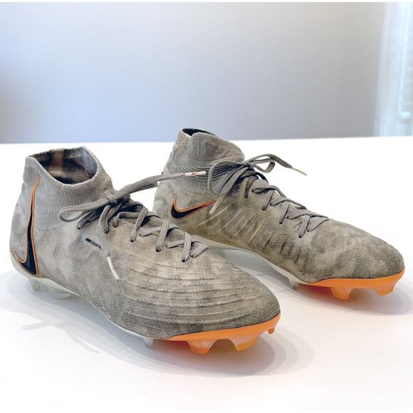 Nike‎ Men's Phantom Luna Elite FG Football Soccer Cleats FN8405-101 US Size 7 - Picture 1 of 10